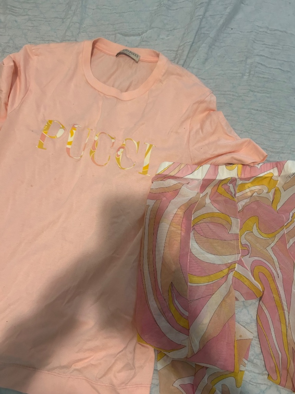 Women Emilio Pucci shirt and leggings - Picture 3 of 4